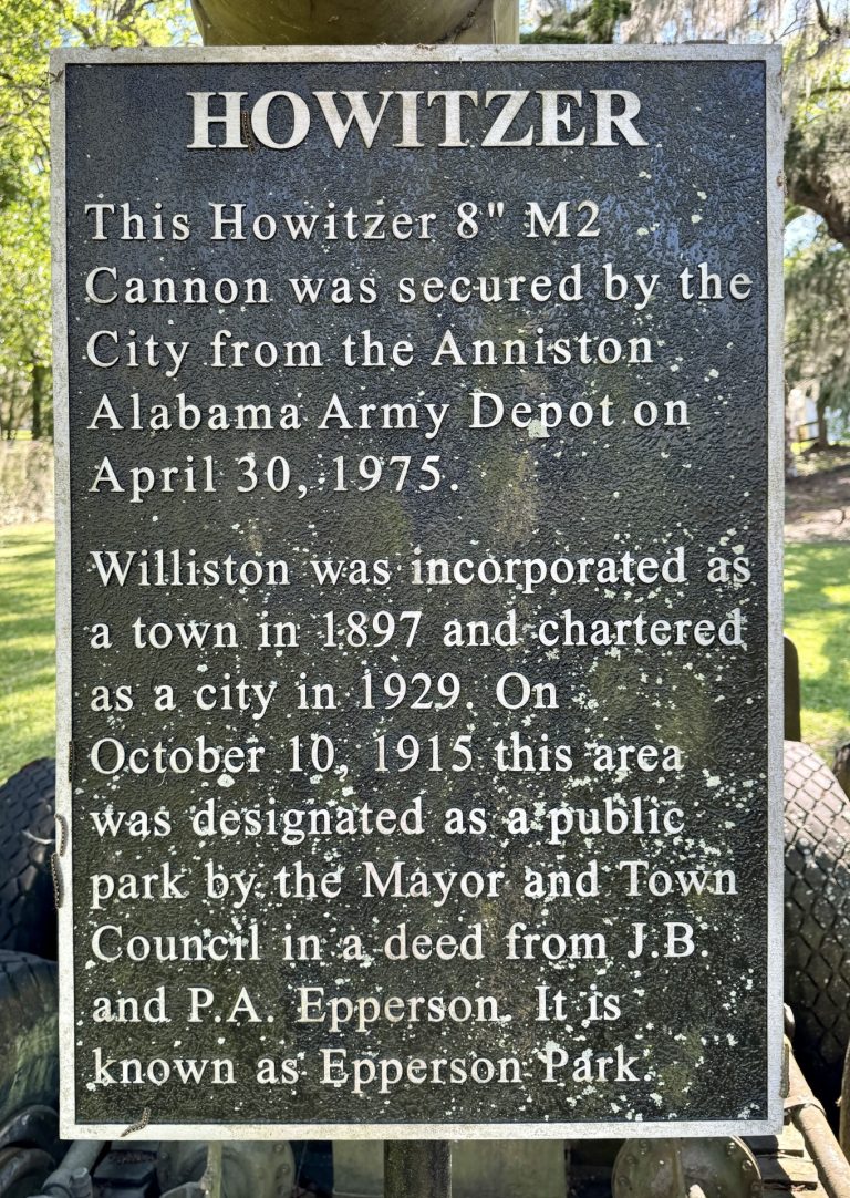 CITY OF WILLISTON HOWITZER MEMORIAL PLAQUE