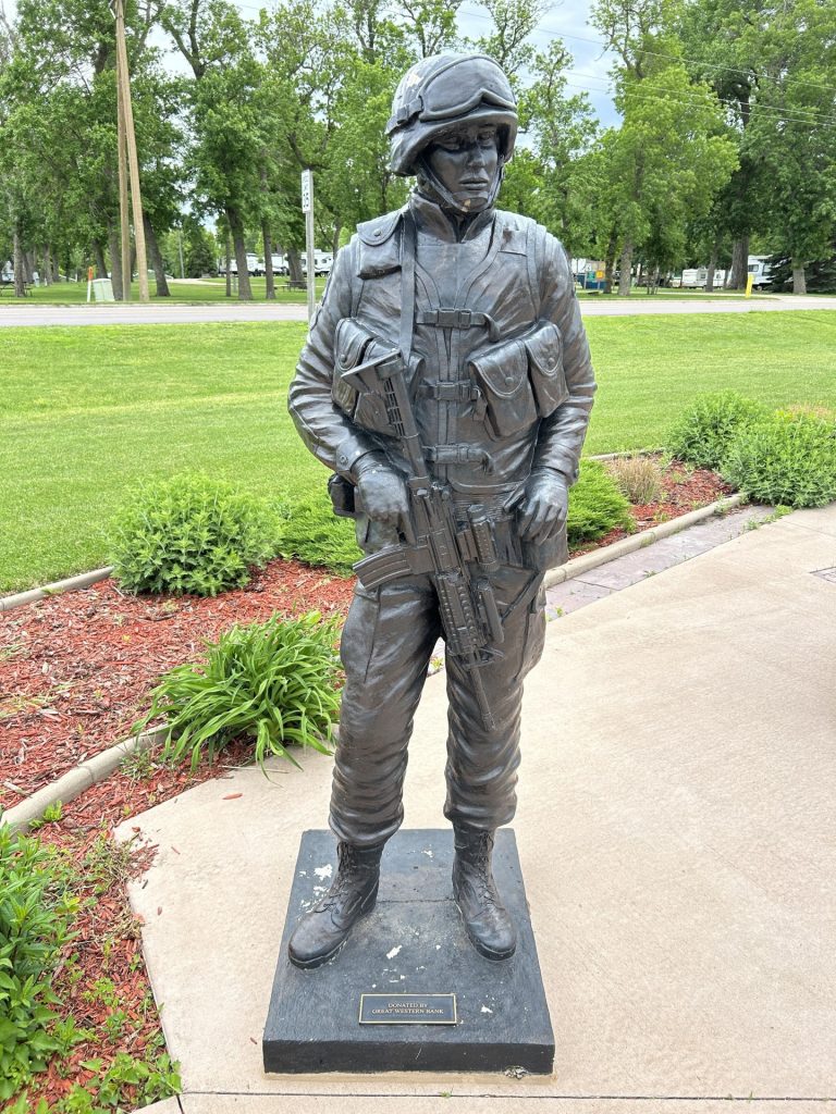 COLMAN, SOUTH DAKOTA VETERANS MEMORIAL STATUE A