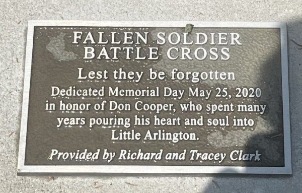 FALLEN SOLDIER BATTLE CROSS MEMORIAL PLAQUE