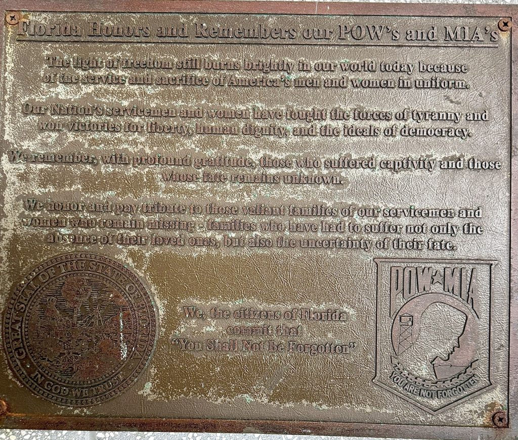 FLORIDA HONORS AND REMEMBERS OUR POW’S AND MIA’S MEMORIAL PLAQUE SAINT PETERSBURG