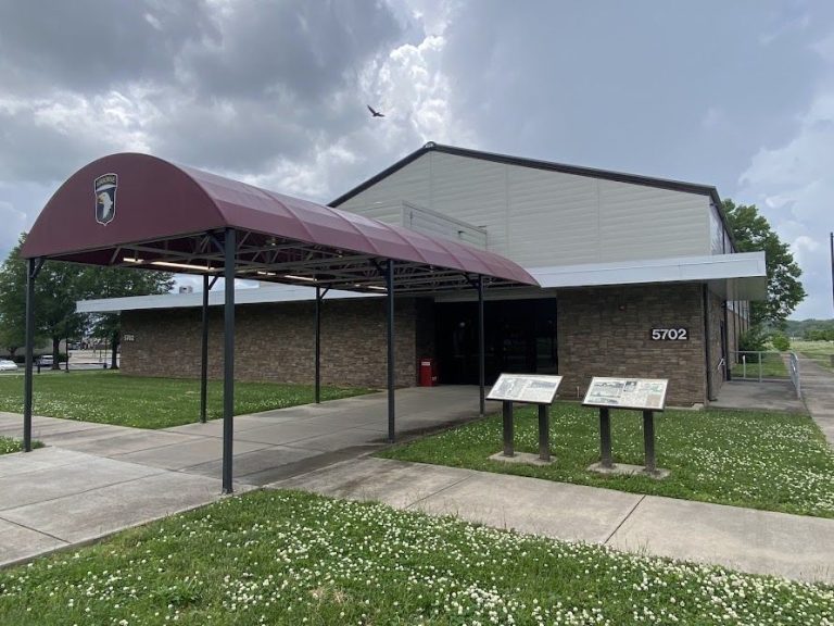 FORT CAMPBELL DON F. PRATT MUSEUM MEMORIAL