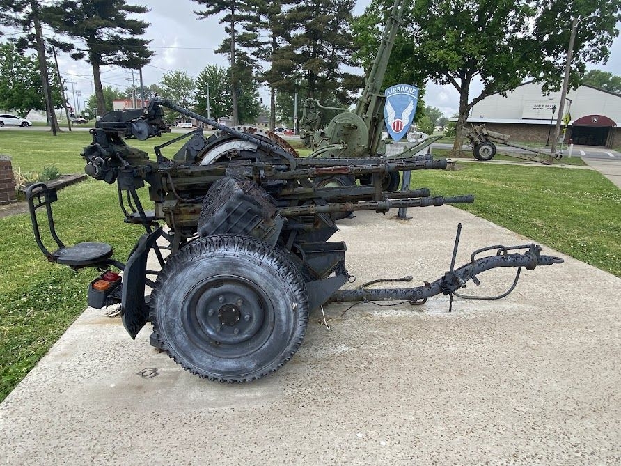 FORT CAMPBELL ENEMY AIR DEFENSE WAR MEMORIAL GUN B