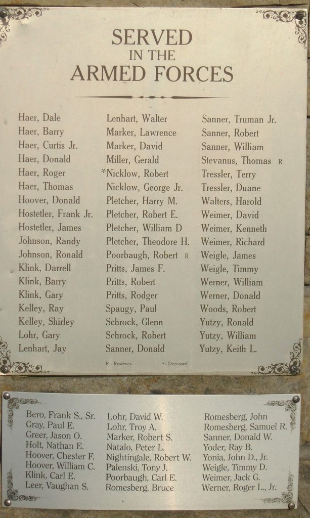 GARRETT SERVED IN THE ARMED FORCES MEMORIAL PLAQUE B