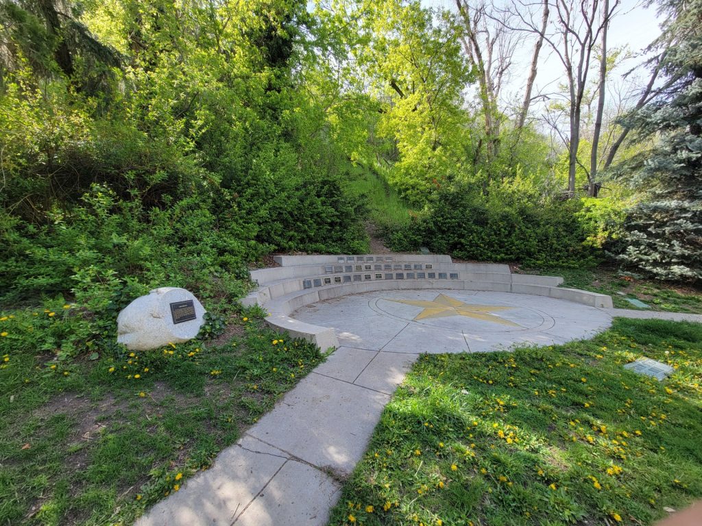 GOLD STAR HILL WAR MEMORIAL