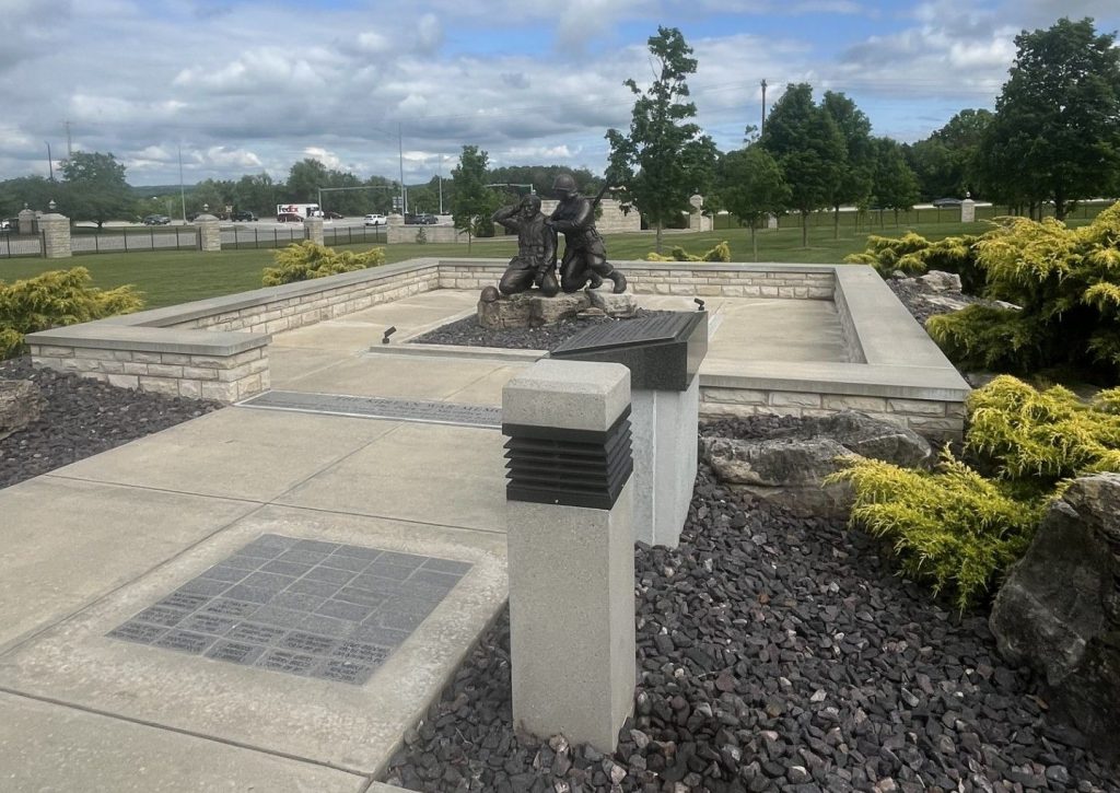 HOLLISTER THE KOREAN WAR MEMORIAL