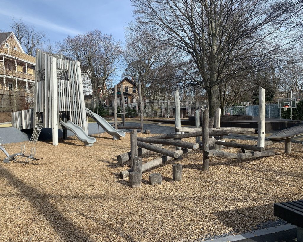 HOYT-SULLIVAN PLAYGROUND MEMORIAL