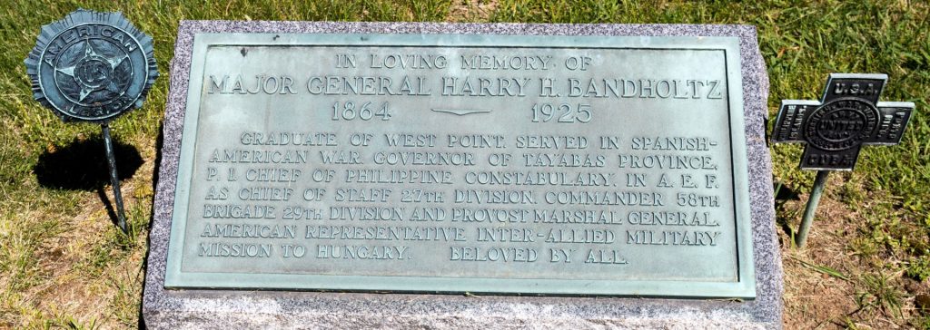 MAJOR GENERAL HARRY H. BANDOLTZ WAR MEMORIAL PLAQUE