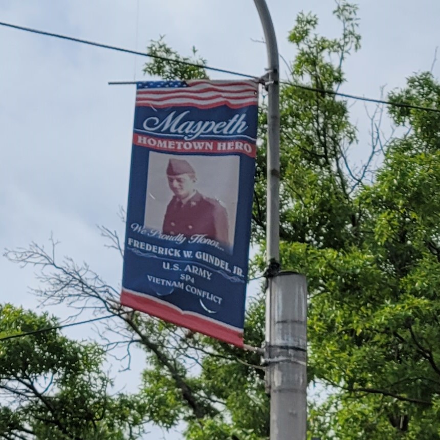 MASPETH HOMETOWN HERO FREDERICK W. GUNDEL JR. MEMORIAL BANNER