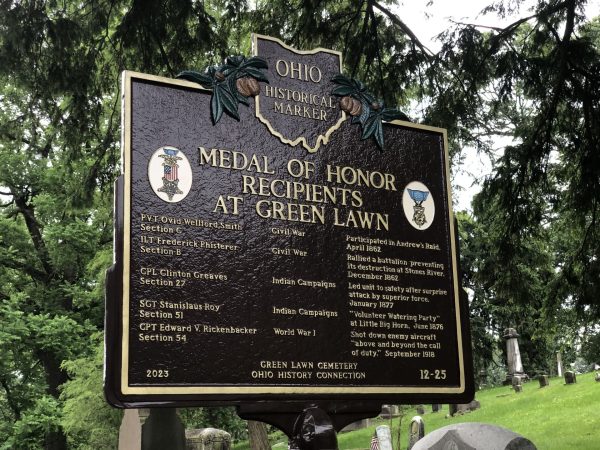 MEDAL OF HONOR RECIPIENTS AT GREEN LAWN WAR MEMORIAL MARKER