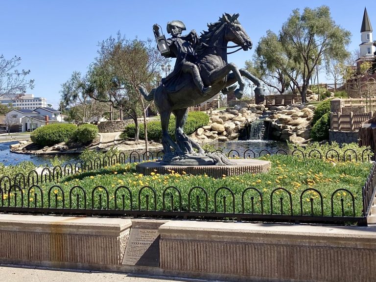 PAUL REVERE DEE CLEMENTS SCULPTORS’ EQUESTRIAN WAR MEMORIAL