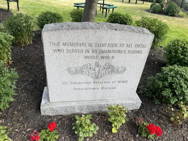 PHILADELPHIA WORLD WAR II SUBMARINE SERVICE MEMORIAL