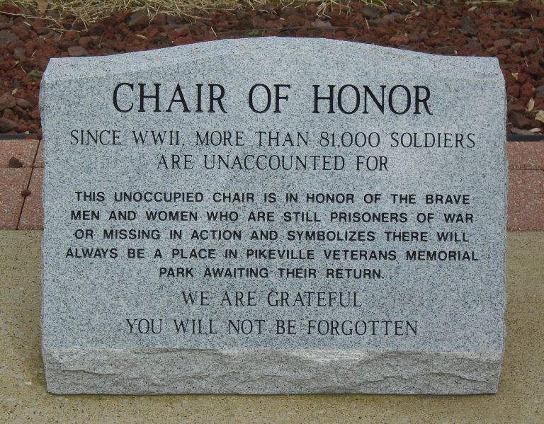 PIKEVILLE CHAIR OF HONOR WAR MEMORIAL STONE