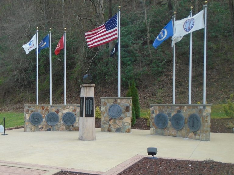 PIKEVILLE WAR VETERANS MEMORIAL