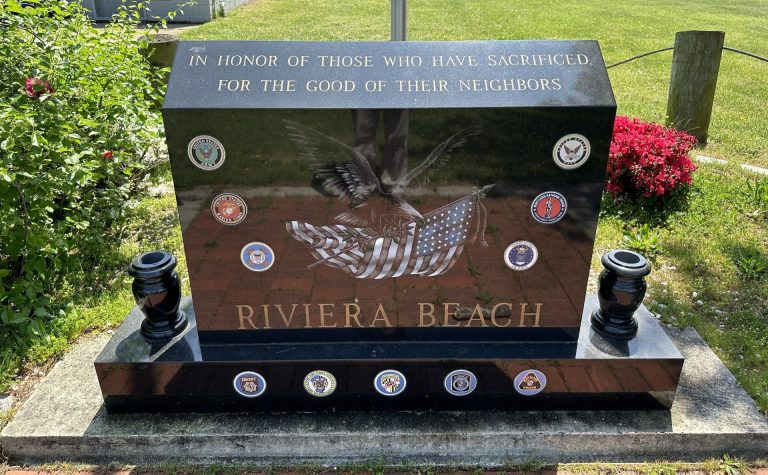 RIVER BEACH VETERANS MEMORIAL