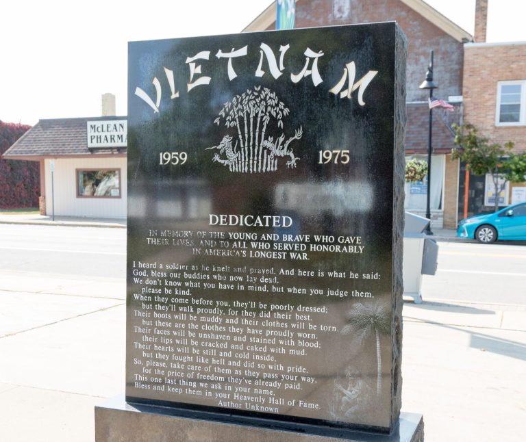 ROGERS CITY VIETNAM WAR MEMORIAL BACK