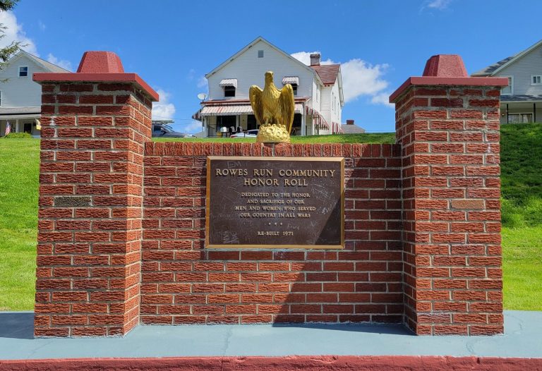ROWES RUN COMMUNITY HONOR ROLL MEMORIAL
