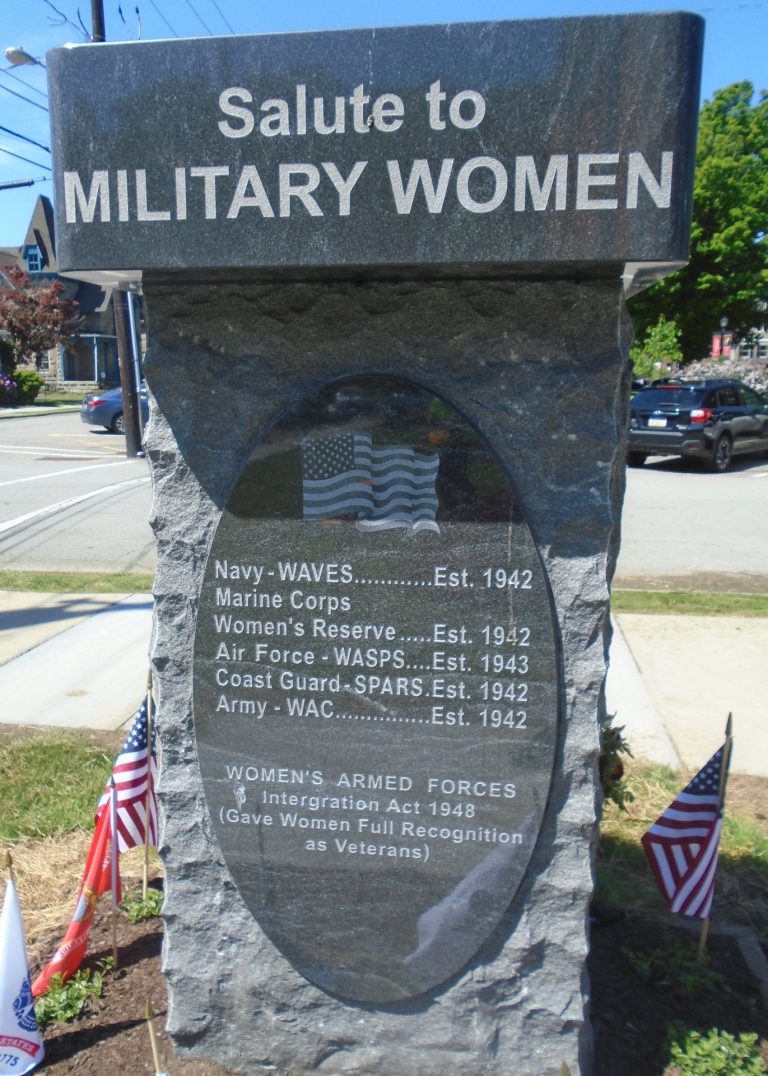 SALUTE TO MILITARY WOMEN WAR MEMORIAL FRONT