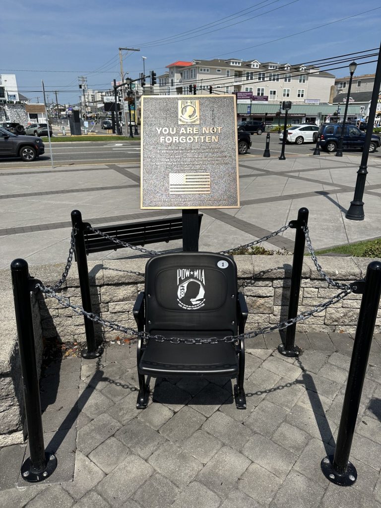 SEA ISLE CITY YOU ARE NOT FORGOTTEN WAR MEMORIAL CHAIR