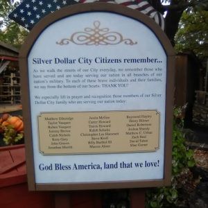 SILVER DOLLAR CITY CITIZENS REMEMBER VETERANS MEMORIAL PLAQUE