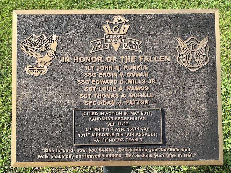 TASK FORCE WINGS AIRBORNE RANGER WAR MEMORIAL PLAQUE