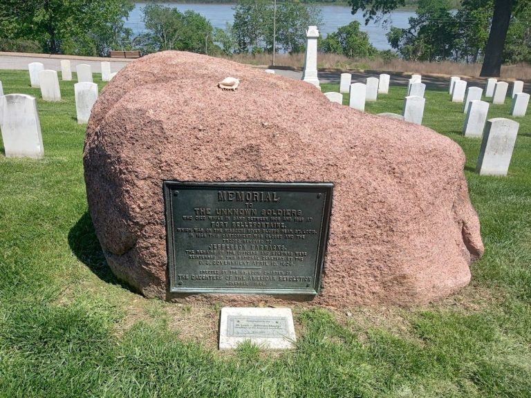 THE UNKNOWN SOLDIERS AT FORT BELLEFONTAINE MEMORIAL
