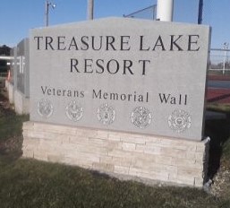 Treasure Lakes Resort Veterans Memorial Wall