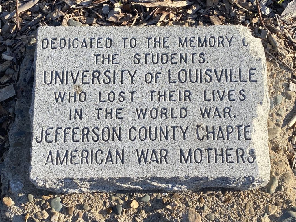 UNIVERSITY OF LOUISVILLE WORLD WAR MEMORIAL