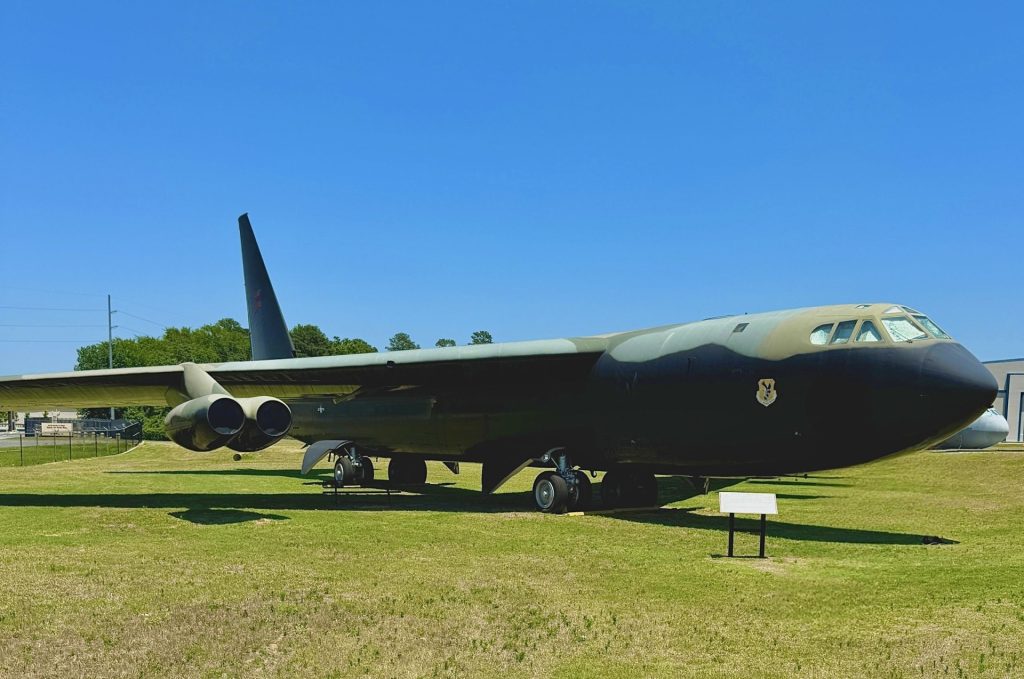 WARNER ROBINS B-52D “STRATOFORTRESS” MEMORIAL AIRCRAFT