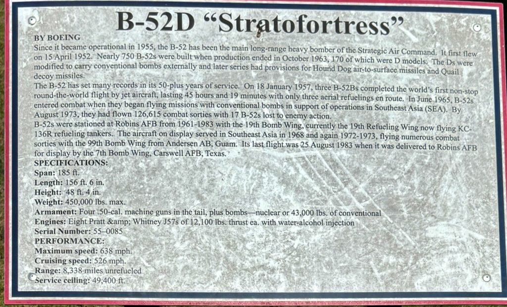 WARNER ROBINS B-52D “STRATOFORTRESS” MEMORIAL AIRCRAFT PLAQUE