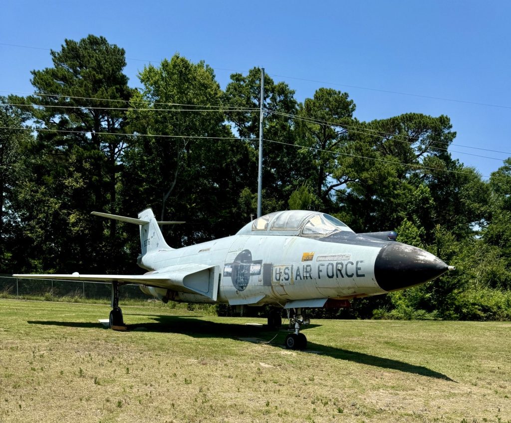 WARNER ROBINS F-101C “VOODOO” MEMORIAL AIRCRAFT