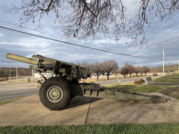 155MM HOWITZER U.S. MARINE CORPS WAR MEMORIAL