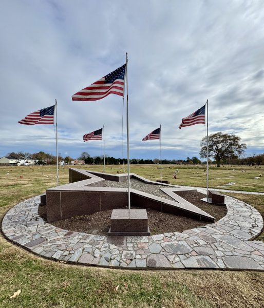 CIVIL WAR, 1861-1863 MEMORIAL FLAGPOLE