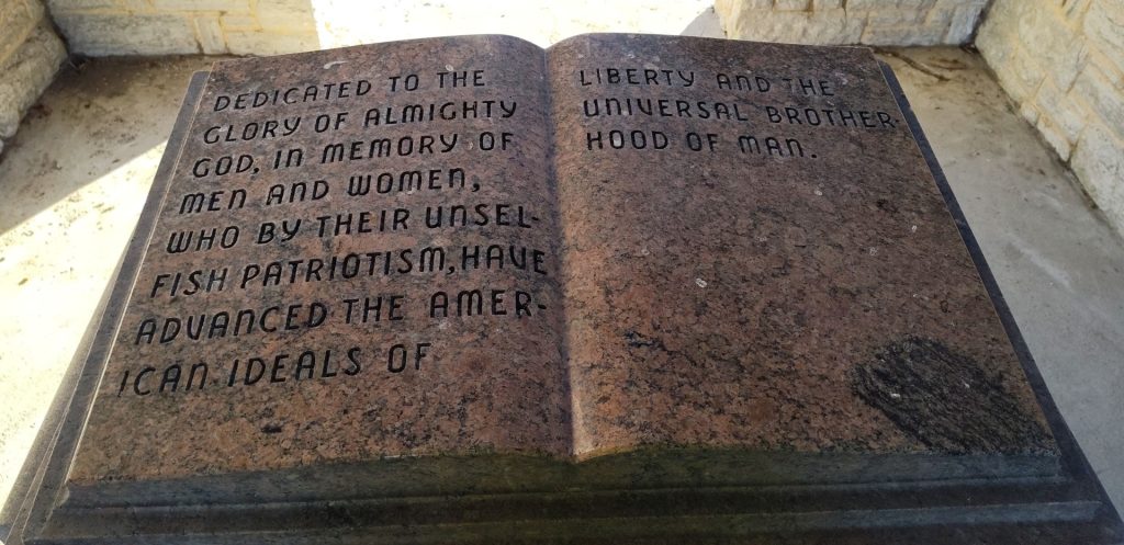 DAYTON VETERANS MEMORIAL BOOK