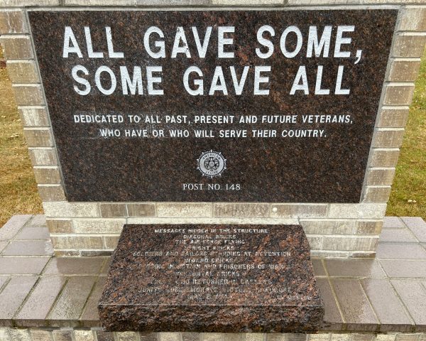 DENT ALL VETERANS MEMORIAL STONE A