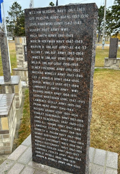 DENT ALL VETERANS MEMORIAL STONE C