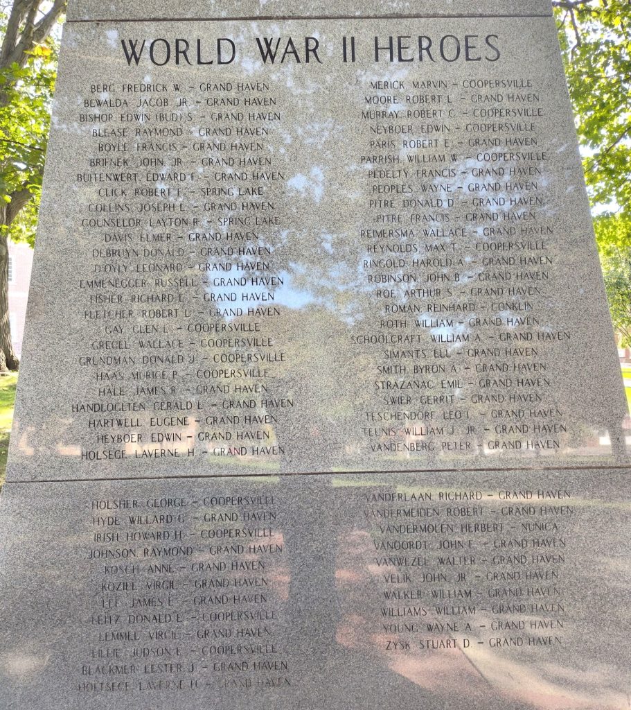 FALLEN HEROES WHO GAVE THEIR LIVES WAR MEMORIAL BACK