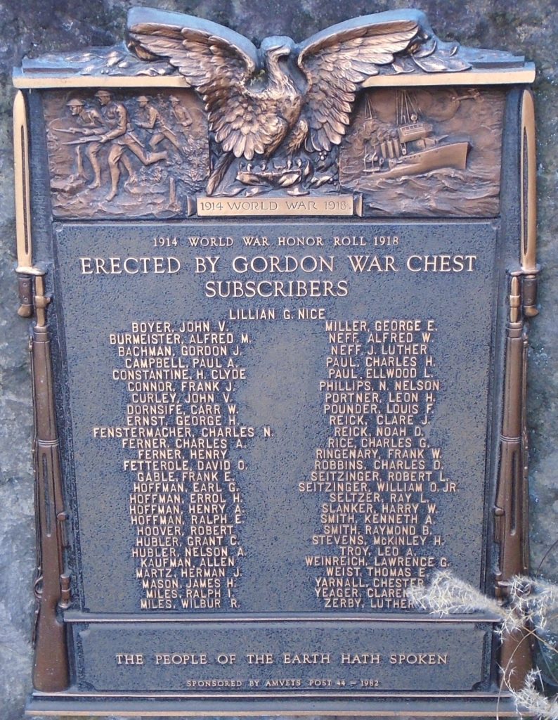 GORDON WORLD WAR MEMORIAL PLAQUE
