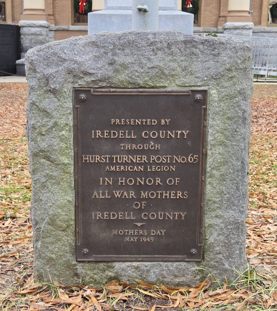 IREDELL COUNTY ALL WAR MOTHERS MEMORIAL
