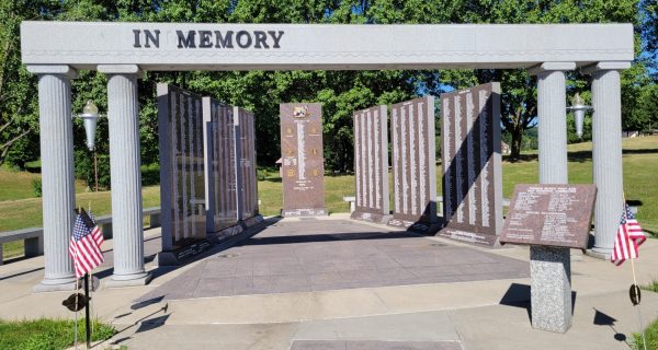 MONESSEN WAR VETERANS MEMORIAL
