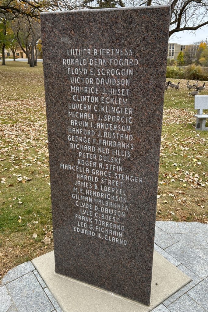 OTTERTAIL COUNTY WAR VETERANS MEMORIAL STONE J
