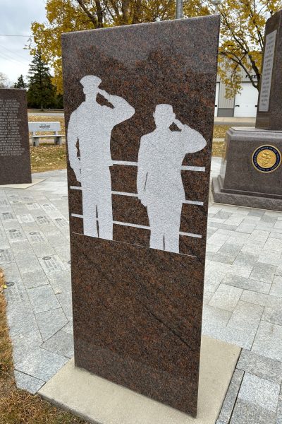 OTTERTAIL COUNTY WAR VETERANS MEMORIAL STONE L