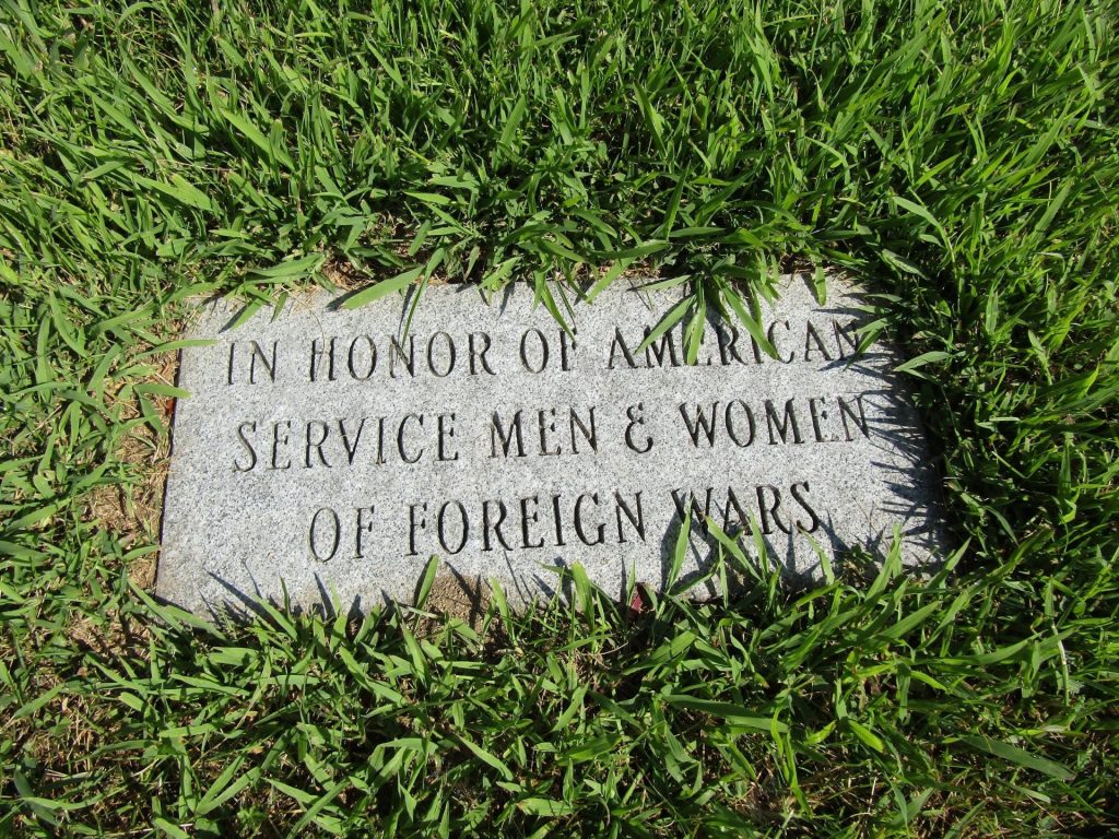 PARIS, MAINE VETERANS MEMORIAL TABLET
