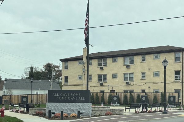 RIVER GROVE VETERANS MEMORIAL
