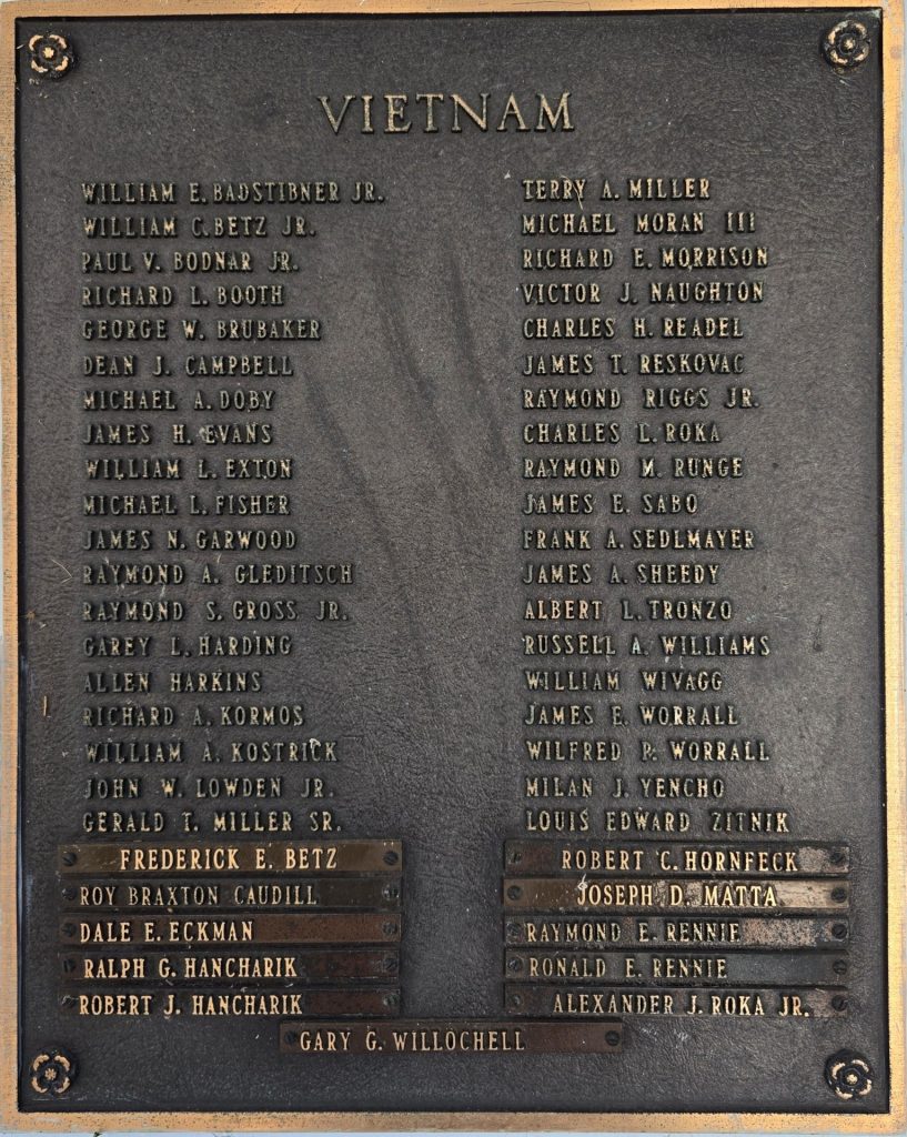 VERSAILLES BOROUGH HONOR ROLL WAR MEMORIAL PLAQUE D