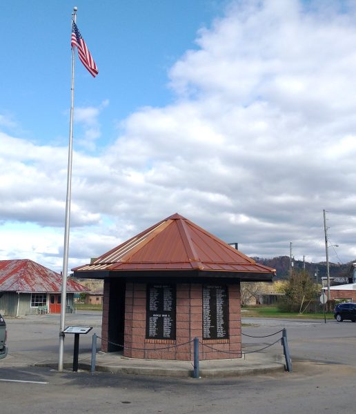 VETERANS MEMORIAL MONUMENT OF MONROE COUNTY