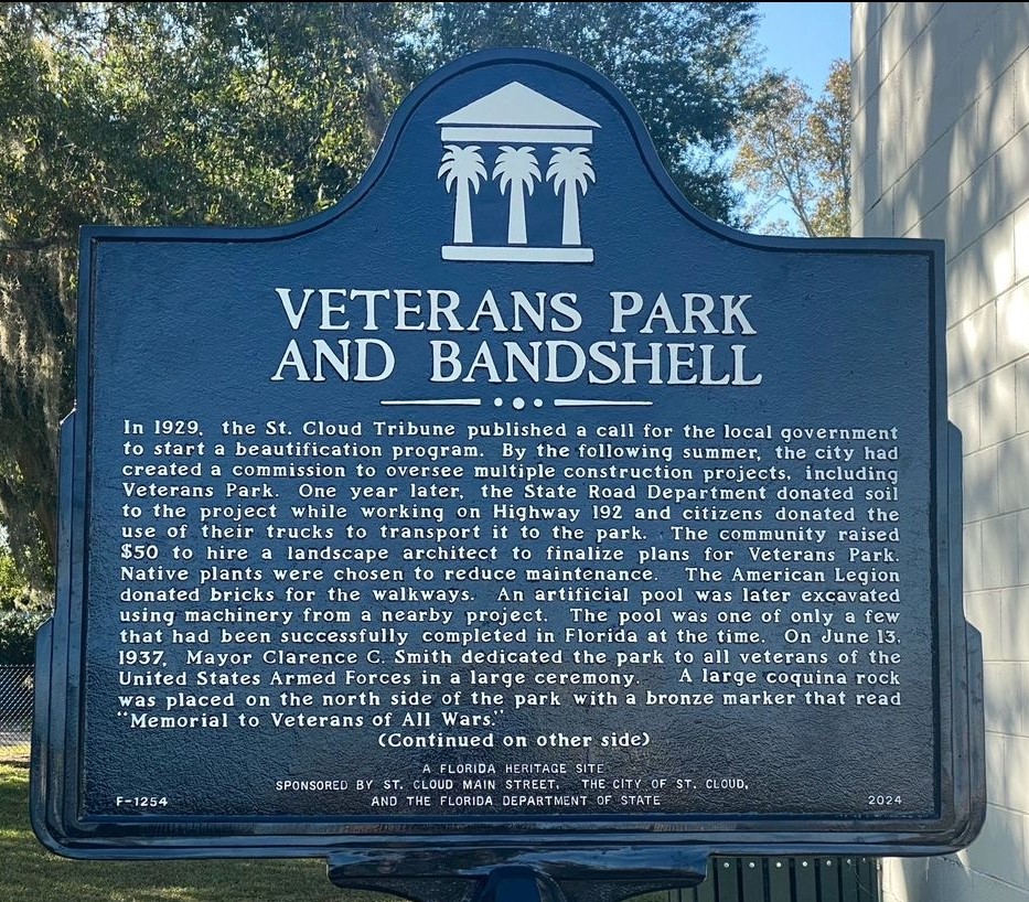 VETERANS PARK AND BANDSHELL WAR MEMORIAL MARKER FRONT