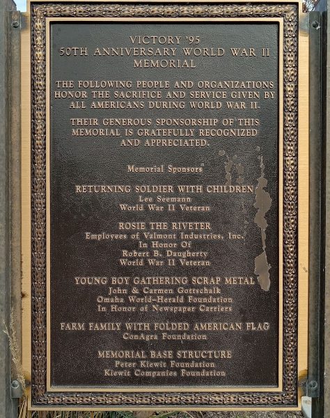 VICTORY ’95 50TH ANNIVERSARY WORLD WAR II MEMORIAL PLAQUE B