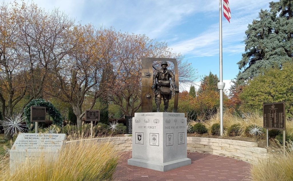 THE AIRBORNE TROOPER WAR MEMORIAL