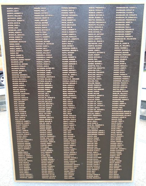 AMERICAN LEGION POST 506 VETERANS MEMORIAL PLAQUE E