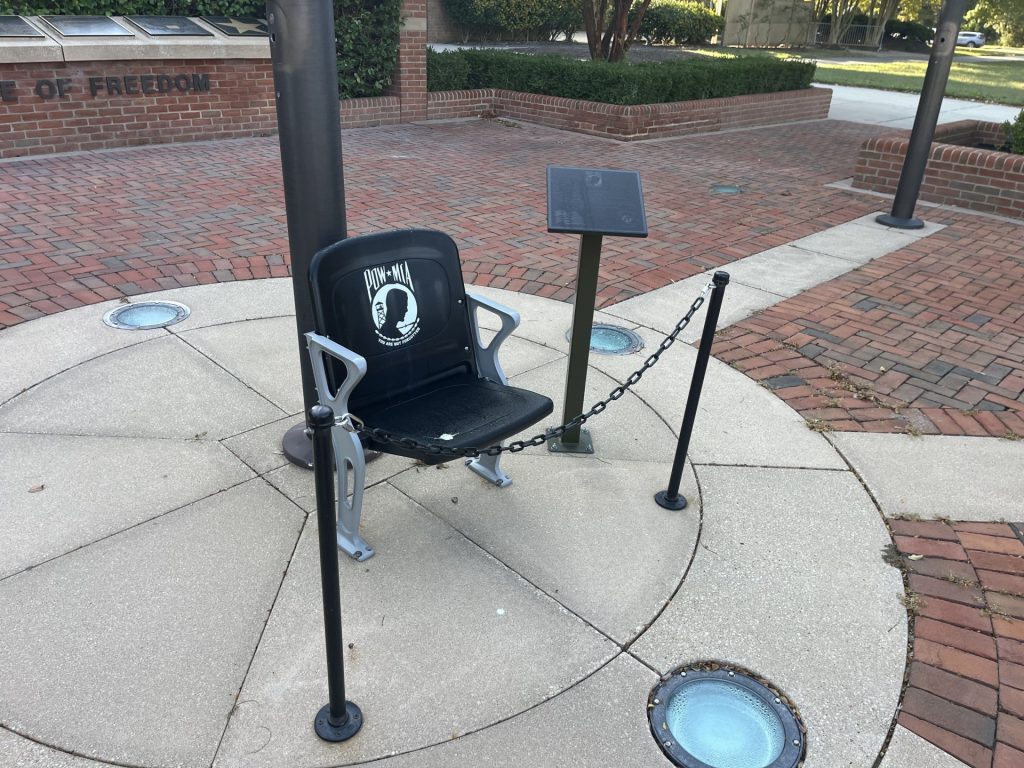 BROTHERS-AT-ARMS POW MIA WAR MEMORIAL CHAIR